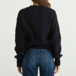 Maglia girocollo over in lana lavorata blu