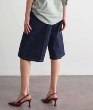 Bermuda in denim blu