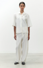 ALYSI CAMICIA TELA DI SETA CROPPED colore latte