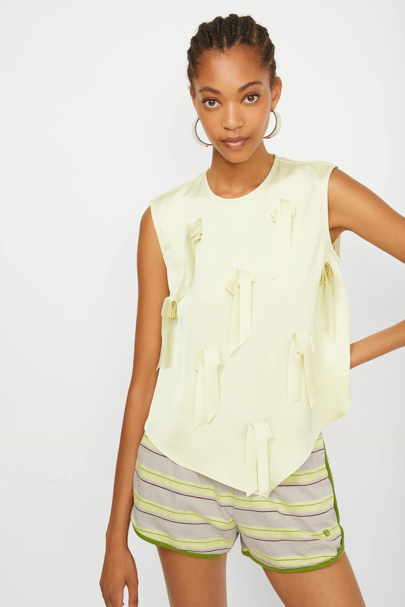 11608 Isabelle Blanche top lime