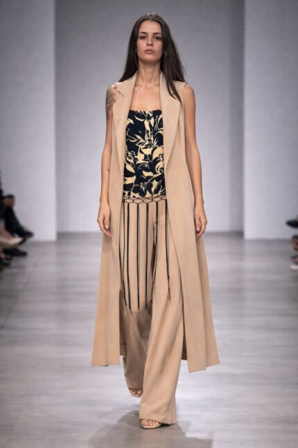 Simona Corsellini top con frange