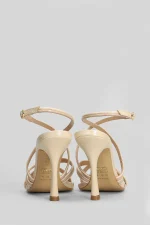 Werner Sandalo in vernice colore beige