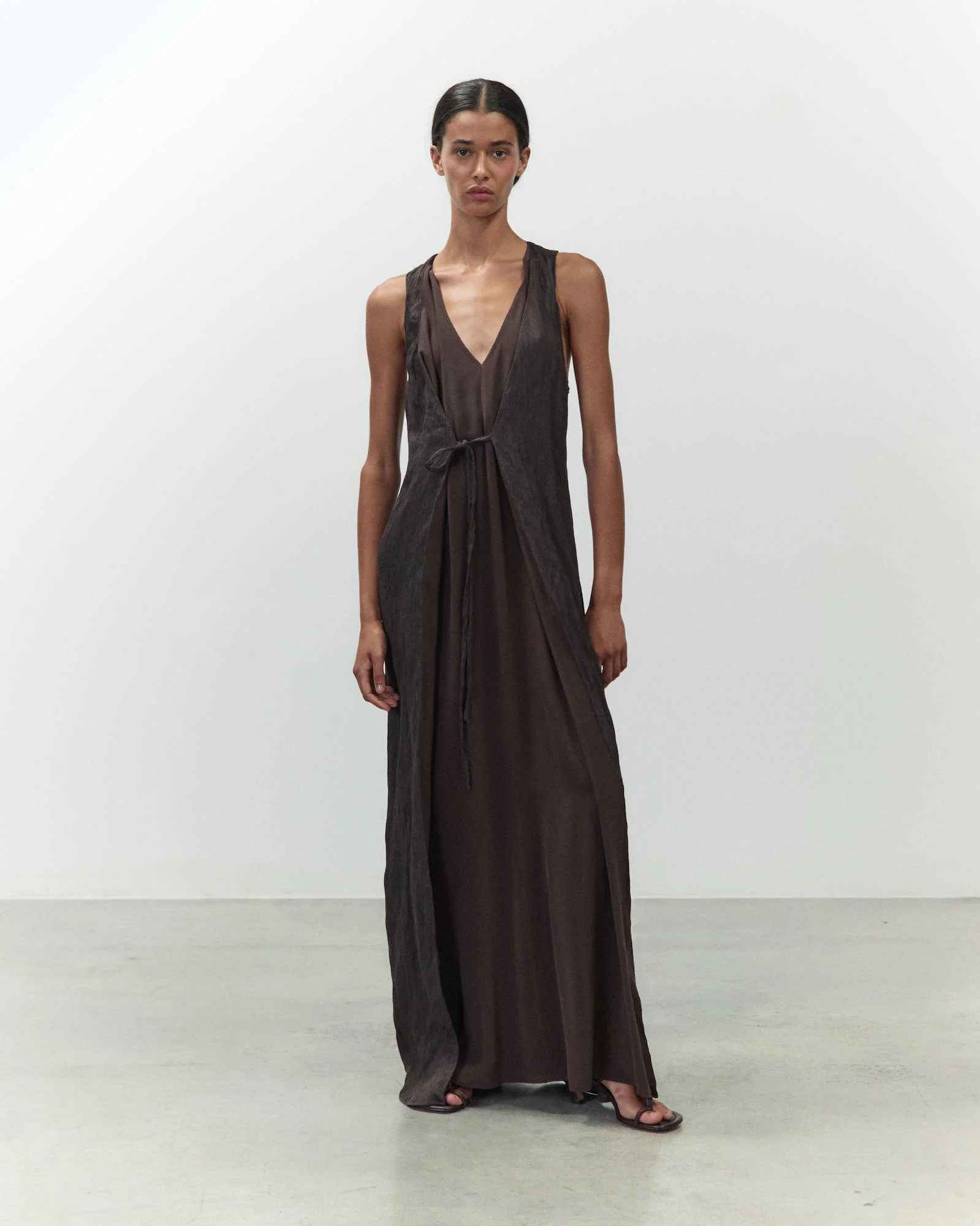 12174 Alysi Abito lungo combinato colore cioccolato