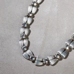 Ombra collana argento-cristallo