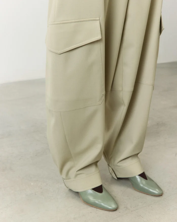 PANTALONE CARGO IN LANA SALVIA