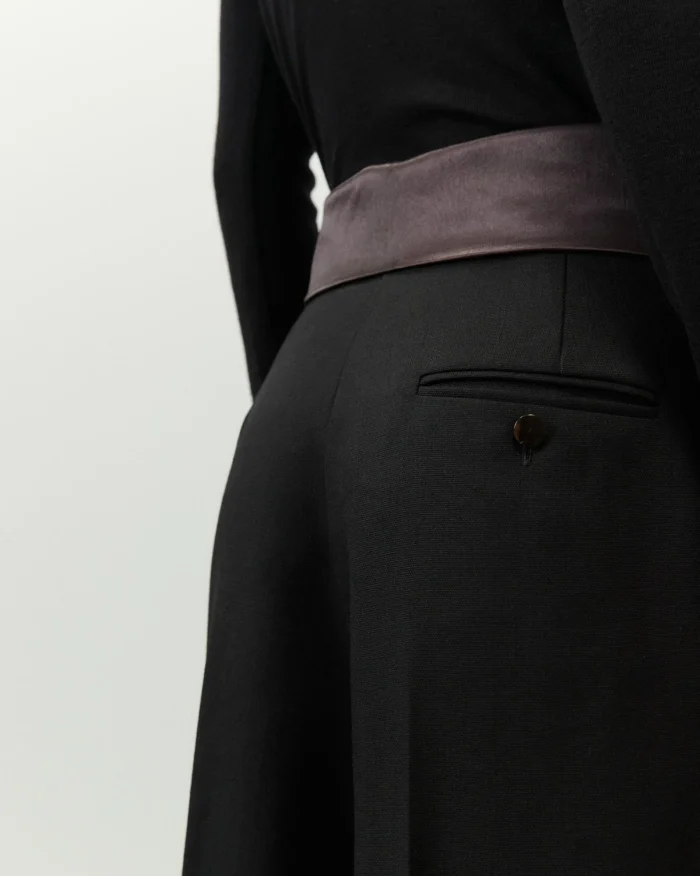 PANTALONE IN LANA CON BASCHINA NERO