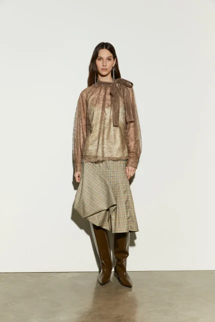 CAMICIA IN PIZZO CON LACCIO A FOULARD